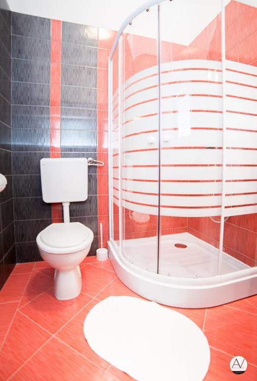 Apartments Zara Петрчане Экстерьер фото